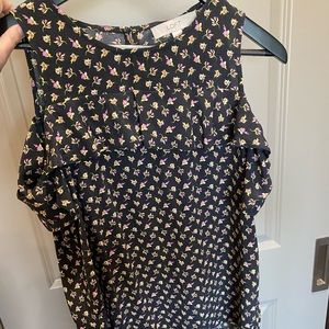 Loft top - size medium